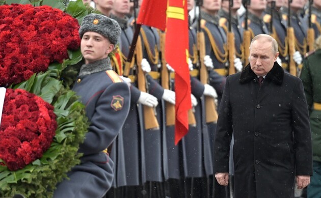 WSJ: Putin's failure in Ukraine has exposed the “rotting” of authoritarianism