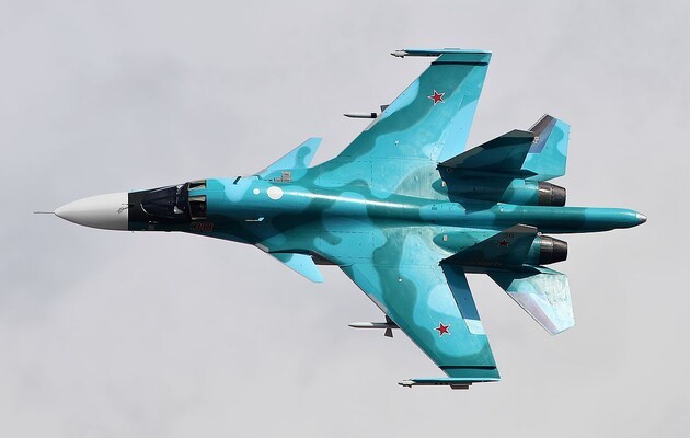 Ukrainian air defense shot down an enemy Su-34 fighter in the direction of Kharkov