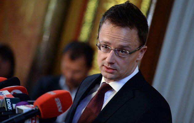 Hungary will not allow the supply of weapons to Ukraine through its territory – Foreign Minister