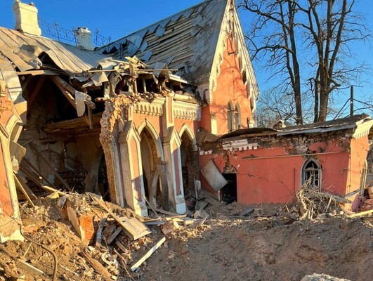 The Russian occupiers damaged the Museum of Ukrainian Antiquities in Chernihiv