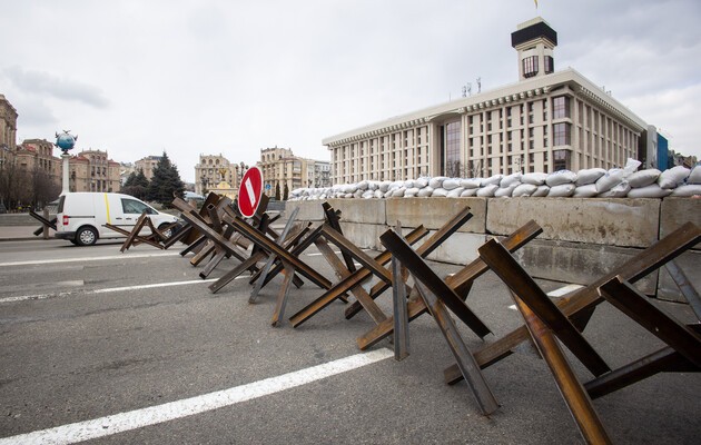 A commandant's office was set up in the capital