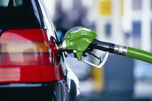 UAH 41-45 per liter – the expert said where and when gasoline will come to Ukraine