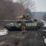 The United States will help transfer Soviet-made tanks to Ukraine