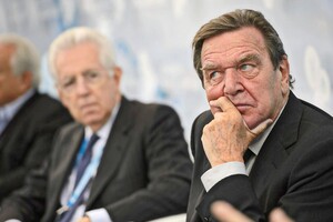 Gerhard Schroeder does not regret his policy towards Russia in the past