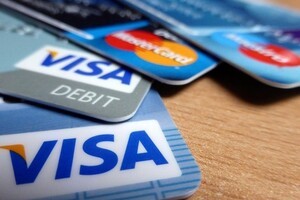 Kazakh Bank helps Russians issue Visa and MasterCard bypass sanctions