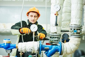 The war brought down the price of gas in Ukraine