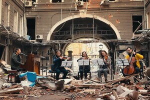 “Ocean Elsa” published a video for the song “Hugs”, shot on the ruins in Kharkov