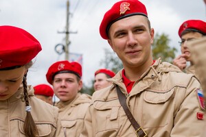 In the best traditions of Hitler: Russia can send to war “Unarmy” – teenagers