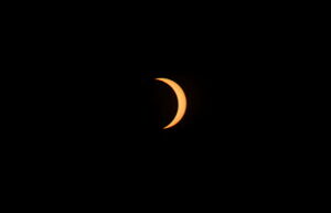 The first solar eclipse of 2022: online broadcast