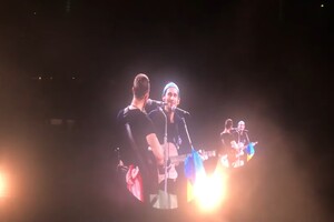 The Coldplay band performed the song “Hugs” at a concert in Warsaw