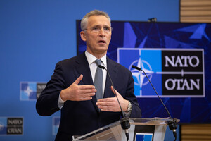 Stoltenberg believes that the US and NATO should be friends against Russia in the Arctic