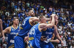 The national team of Ukraine beat Estonia in a tough match at EuroBasket 2022