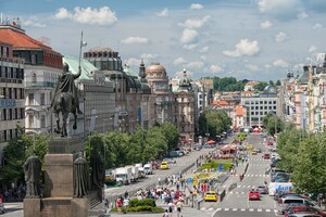 Pro-Russian forces organized an anti-government rally in Prague