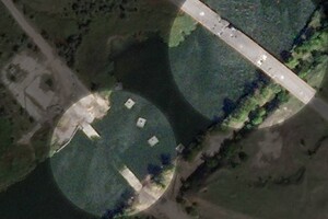 Satellite images show that the Russians have built new pontoon crossings in the Kherson region